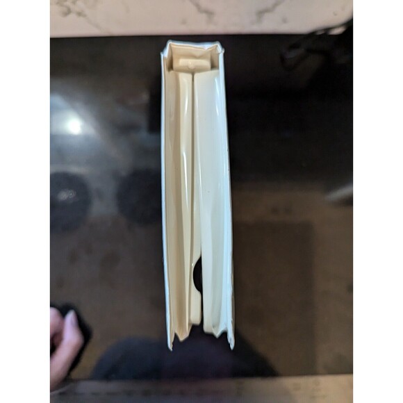 WALT DISNEY POCAHONTAS 2  II JOURNEY TO A NEW WORLD VHS MOVIE CLAMSHELL - Picture 6 of 10